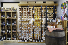 Cavavin Perpignan • Vins, bières chez le caviste en centre-ville (® cavavin) Cavavin Perpignan • Vins, bières chez le caviste en centre-ville (® cavavin)