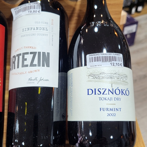 VINS DU MONDE chez Cavavin à PERPIGNAN