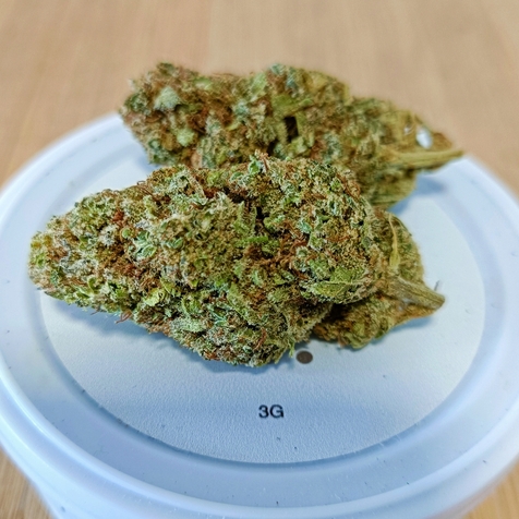 FLEURS CBD PAS CHER QUALITE PERPIGNAN - CANET - ARGELES - SAINT CYPRIEN - POLLESTRE CHEZ DELI HEMP PERPIGNAN LA FAUCEILLE
