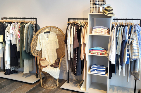 Egérie Canet en roussillon • boutique de mode femme avec des vêtements de marque luxe et tendance 