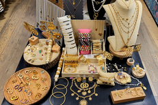 Trouvez des bijoux tendance à Perpignan dans le magasin La boîte à bijoux en centre-ville