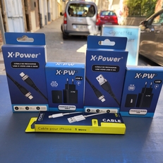 Chargeur smartphone/cable de recharge USB-C Chez La  cigale catalane Céret, Le Boulou, Saint jaen pla de corts, Amélie les bains, Le perthus, Sain...