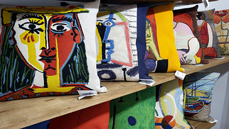 Stores by Maison du rideau Perpignan - coussins signés Jules Pansu