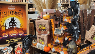 Comptoir de Mathilde Claira Perpignan et ses sucreries pour Halloween