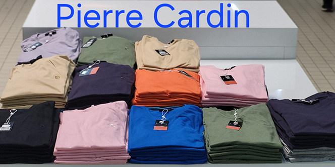 Max Carrefour Château Roussillon vend des tee-shirts Pierre Cardin