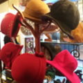 Découvrez les chapeaux à Perpignan pour femmes et hommes chez Damaï en centre-ville.(® networld-gontier) Découvrez les chapeaux à Perpignan pour femmes et hommes chez Damaï en centre-ville.(® networld-gontier)
