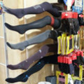 Damaï Perpignan vend la marque Berthe aux grands pieds en centre-ville: gants, collants, chaussettes de cette marque française.(® networld-Gontier) Damaï Perpignan vend la marque Berthe aux grands pieds en centre-ville: gants, collants, chaussettes de cette marque française.(® networld-Gontier)